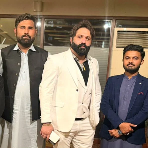 Zunair, Hassan, Abdullah